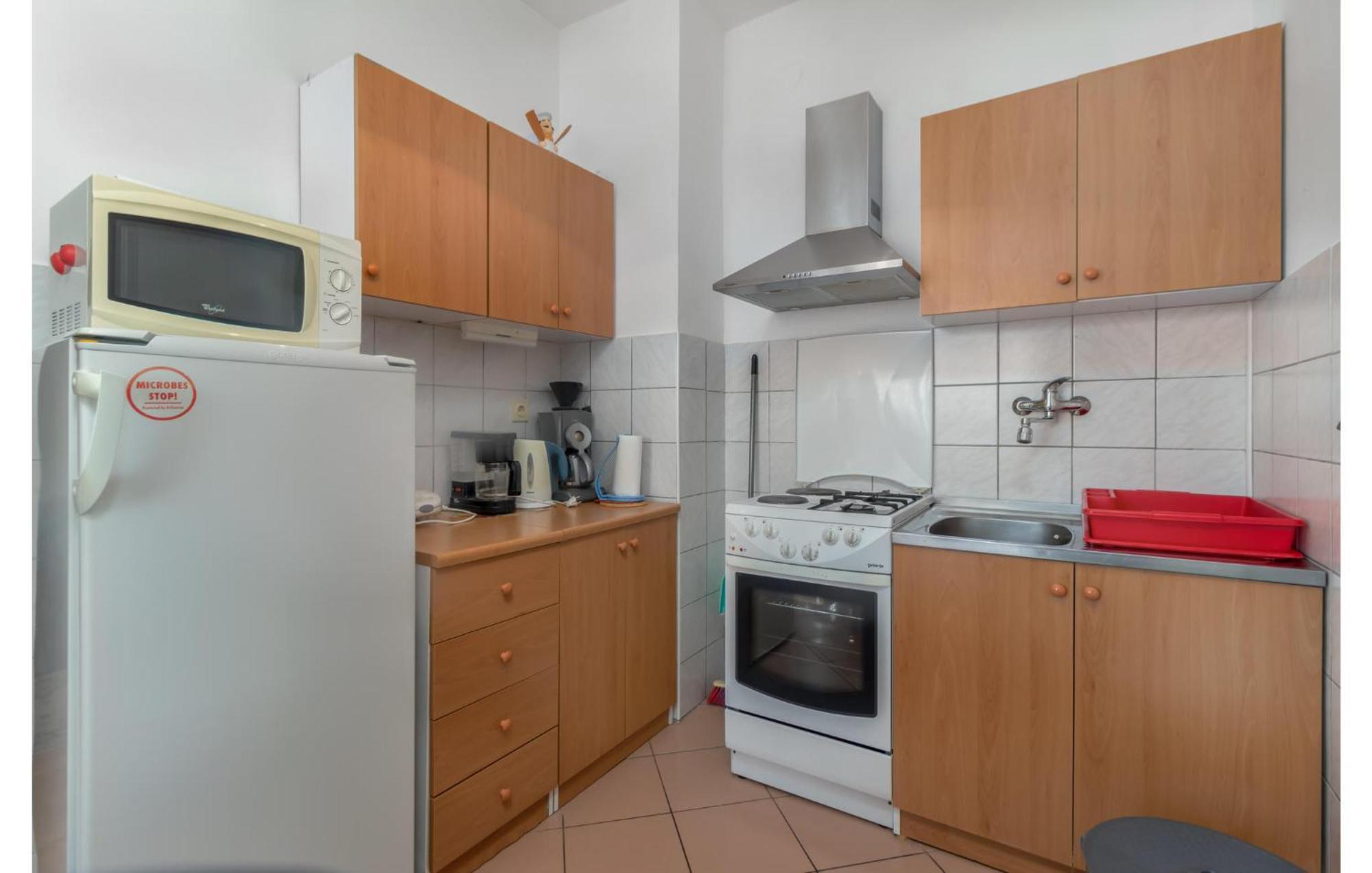 3 Bedroom Awesome Apartment In Novi Vinodolski Zewnętrze zdjęcie